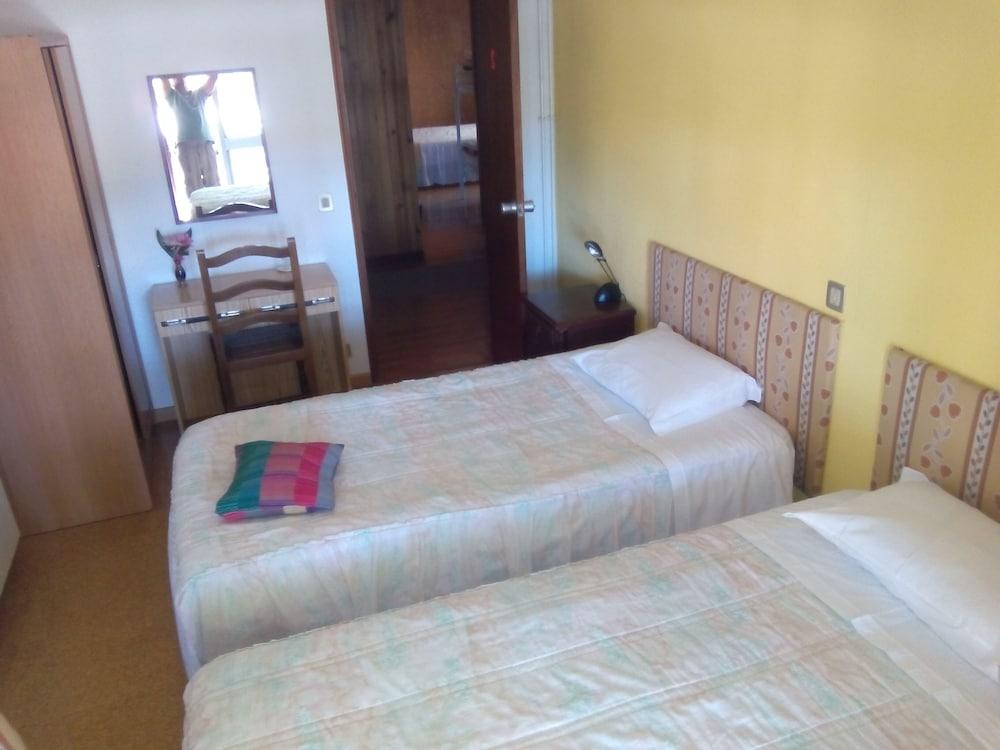 Albergue Pereira Guesthouse ファティマ エクステリア 写真