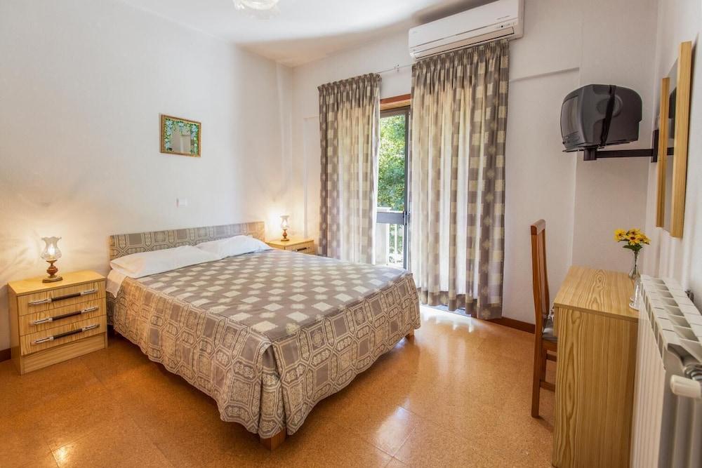 Albergue Pereira Guesthouse ファティマ エクステリア 写真