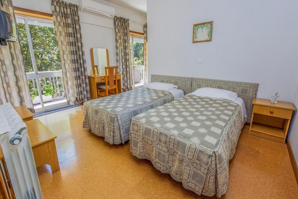 Albergue Pereira Guesthouse ファティマ エクステリア 写真