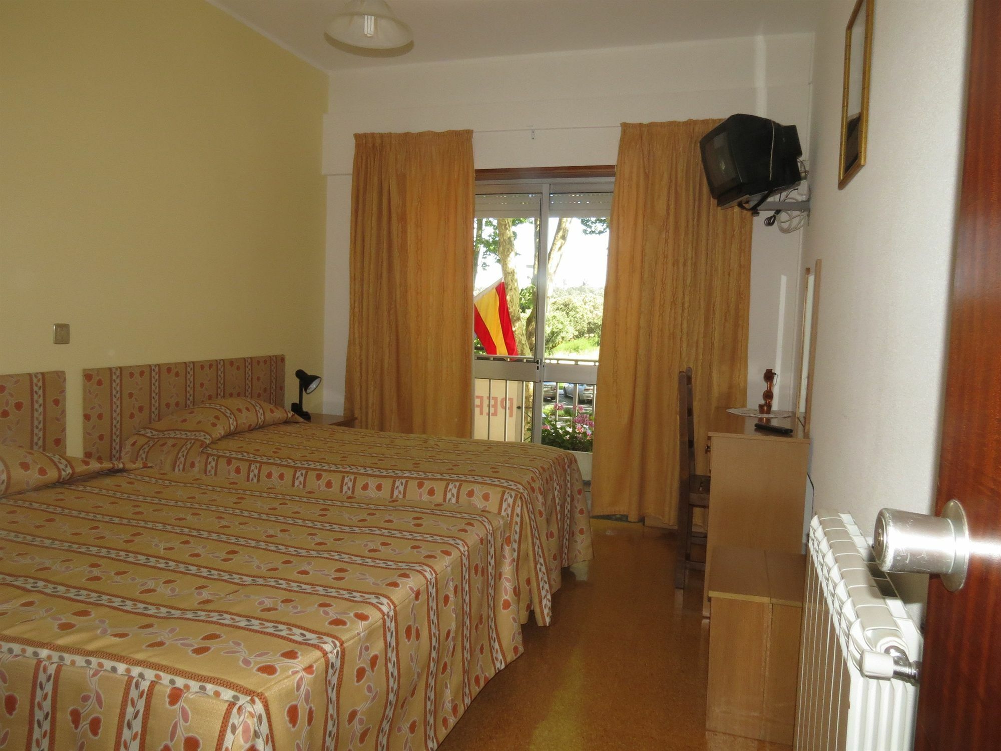 Albergue Pereira Guesthouse ファティマ エクステリア 写真