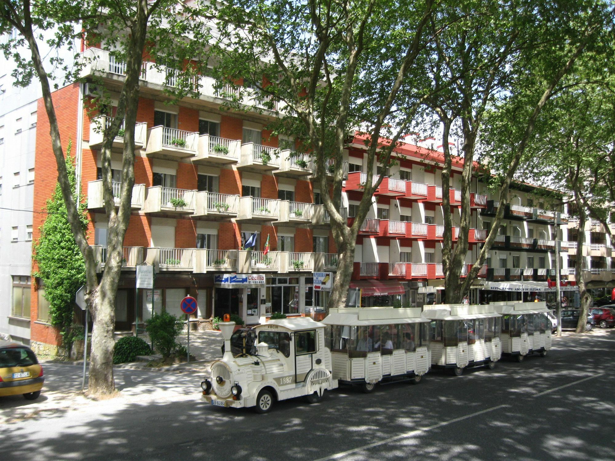 Albergue Pereira Guesthouse ファティマ エクステリア 写真