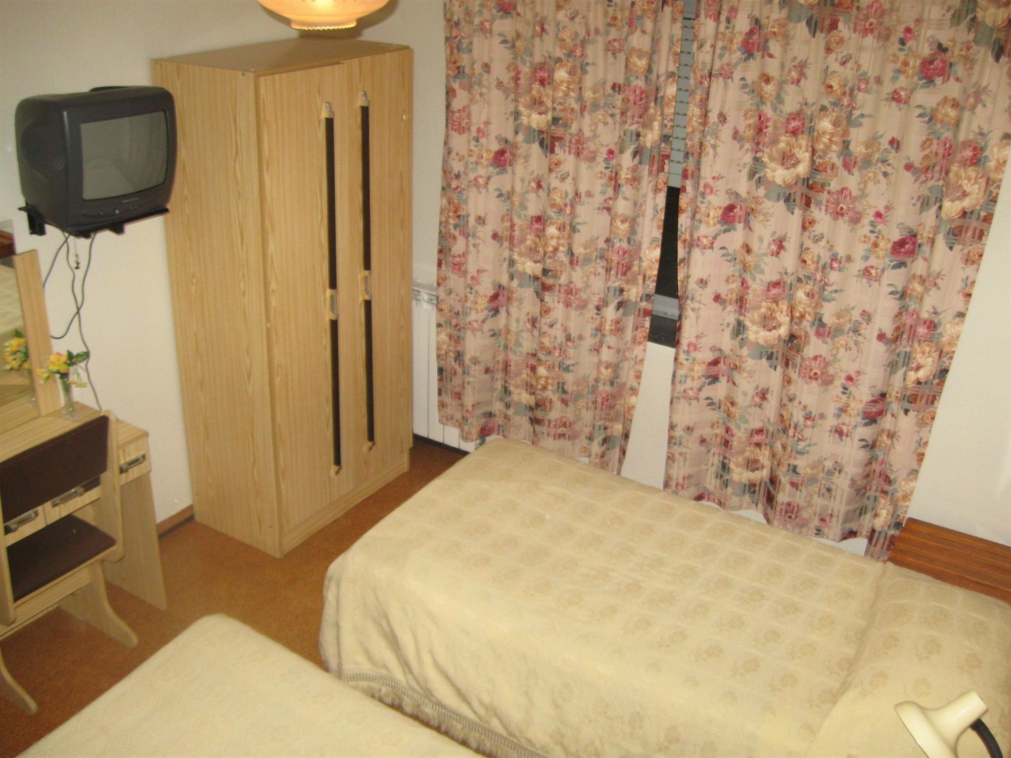 Albergue Pereira Guesthouse ファティマ エクステリア 写真